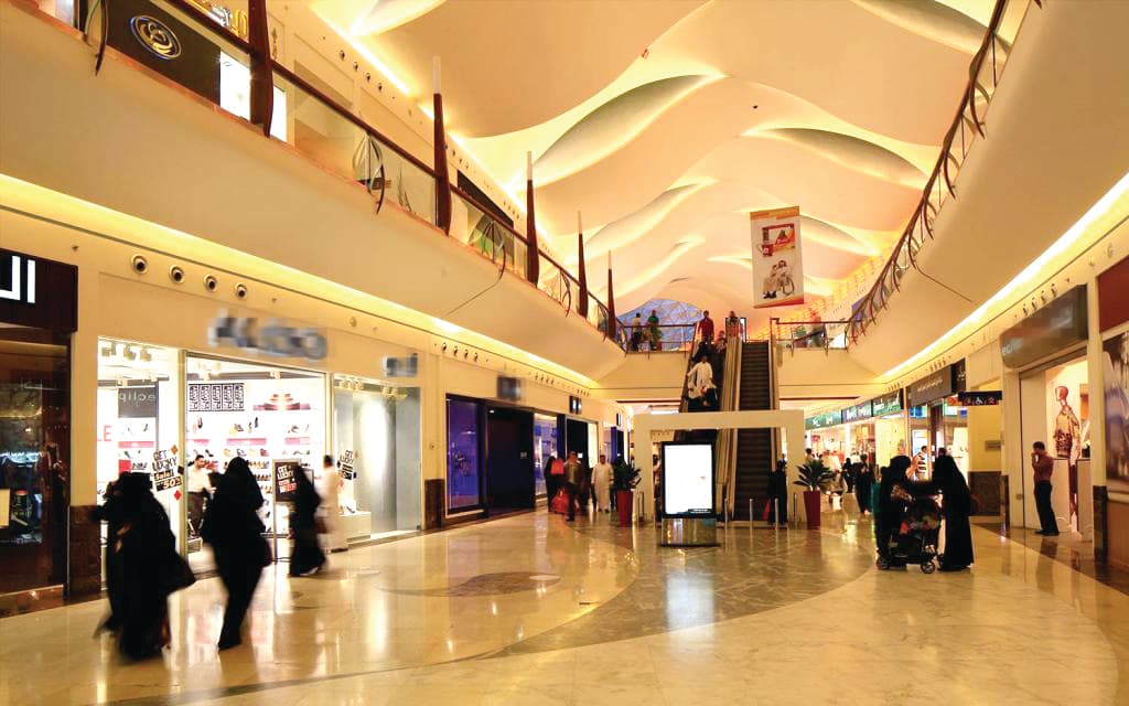 بدءا من اليوم .. توطين 9 أنشطة اقتصادية في السعودية بنسبة 70 %