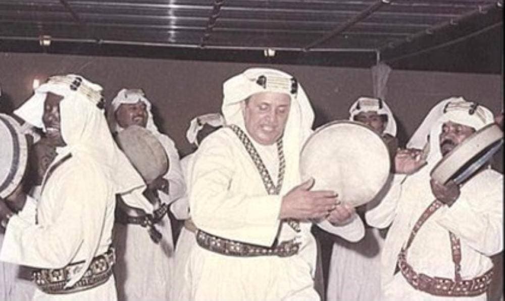 لمسات الراحل الموسيقية في الجانب الفلكلوري الوطني امتد اثرها عربيا وعالميا.
