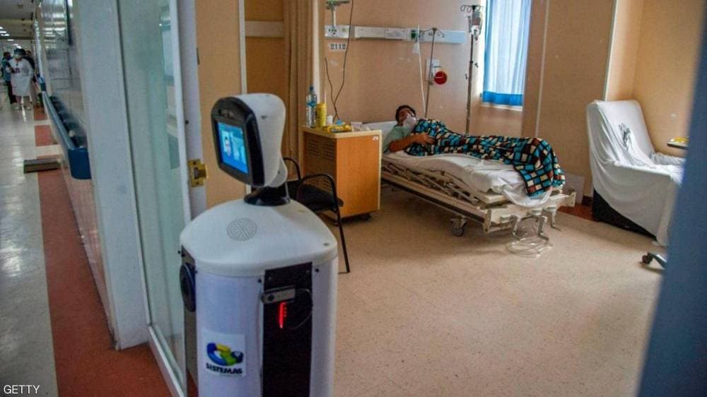 يبلغ طول الروبوت 140 سنتيمترا ووزنه 37 كيلوجراما.