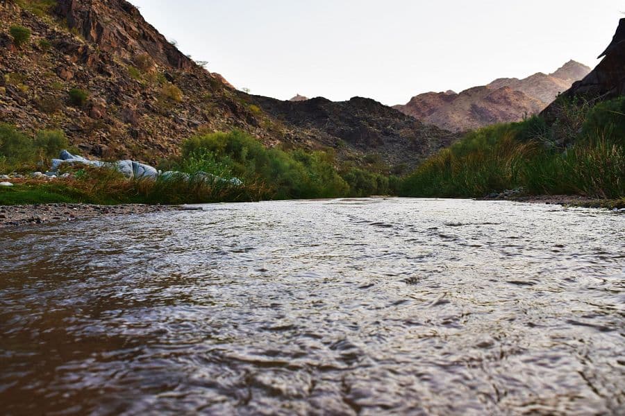 وادي "حوية نمار" في مكة .. ينابيع عذبة تنساب طوال العام