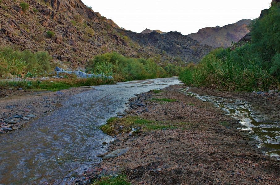 وادي "حوية نمار" في مكة .. ينابيع عذبة تنساب طوال العام