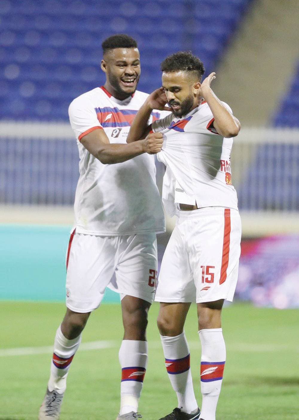 الاتحاد .. «نقطة» من الصاعدين