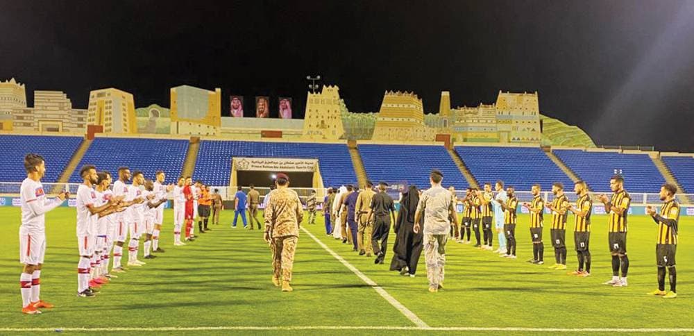 3 أندية فقط .. 5 تبديلات