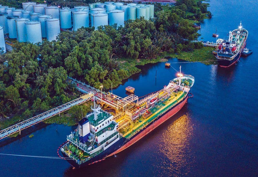 حمى شراء تقفز بواردات النفط الصينية 25% في يوليو