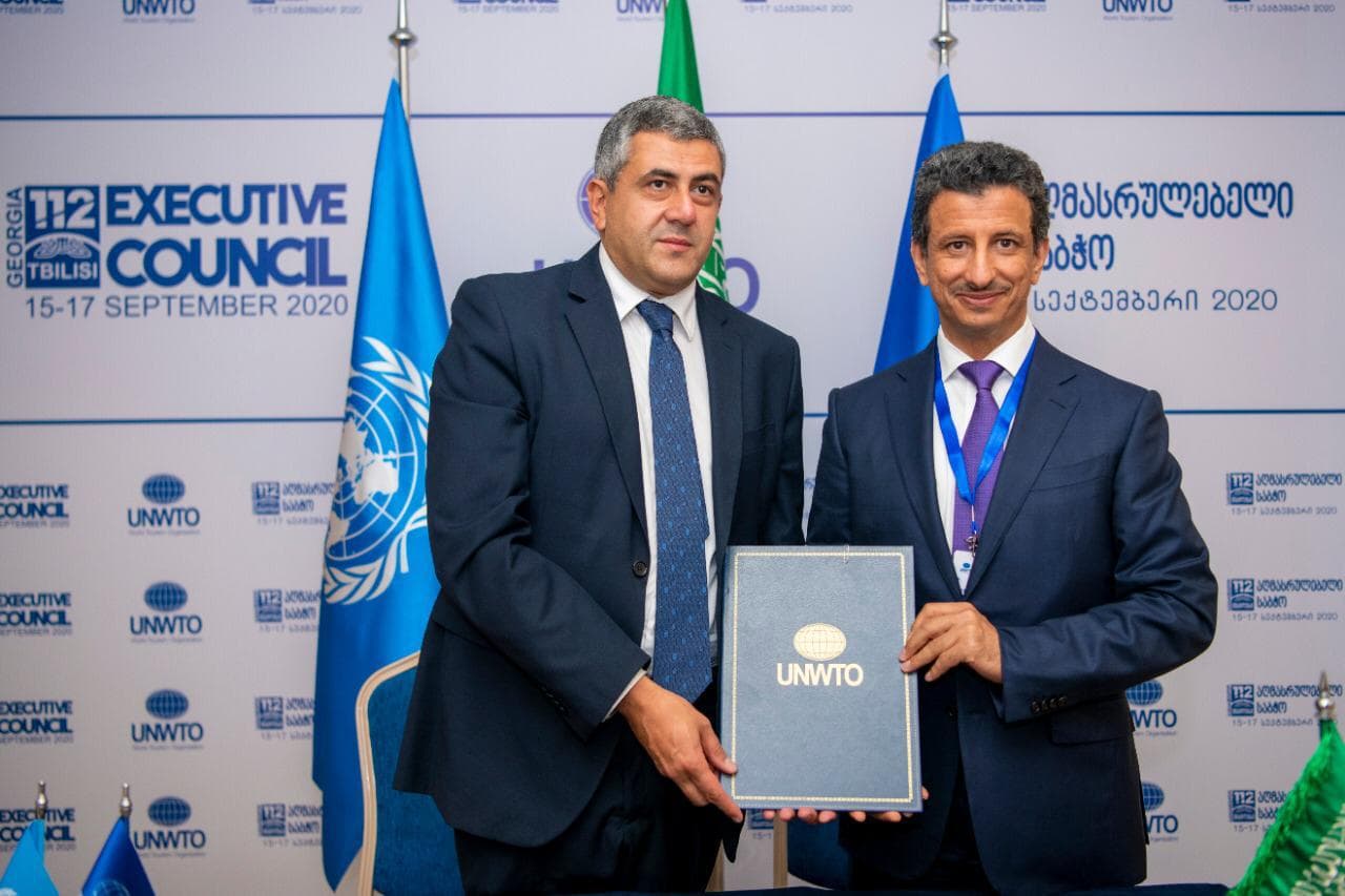 "السياحة" توقع اتفاقية مع منظمة السياحة العالمية لإنشاء مكتب إقليمي في الرياض 