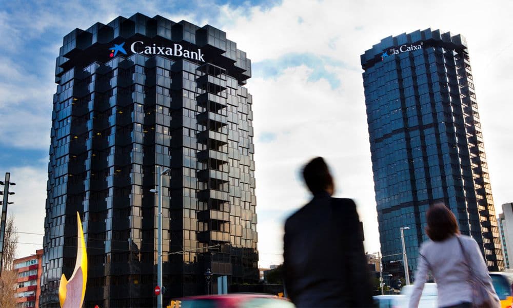 "كاشيا بنك" يبرم صفقة بقيمة 5.1 مليار دولار لتأسيس أكبر مصرف محلي في إسبانيا