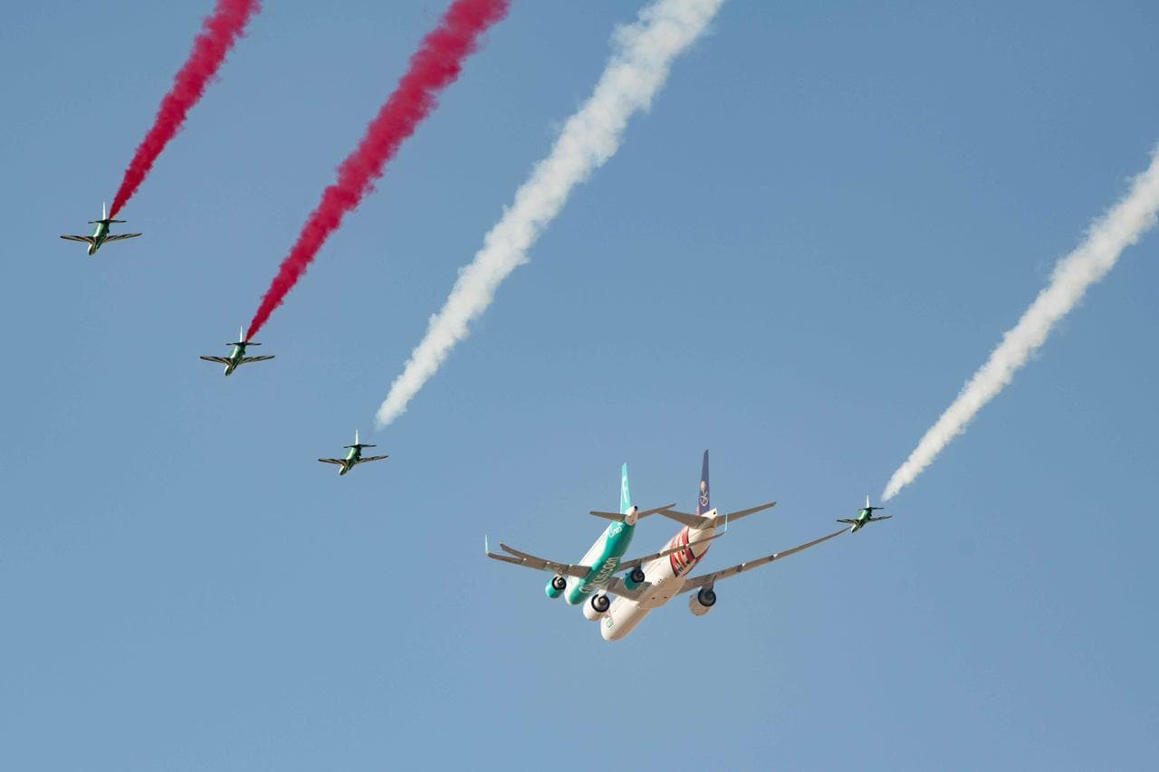 بطائرات عسكرية ومدنية .. أكبر عرض جوي في سماء الرياض احتفالا باليوم الوطني