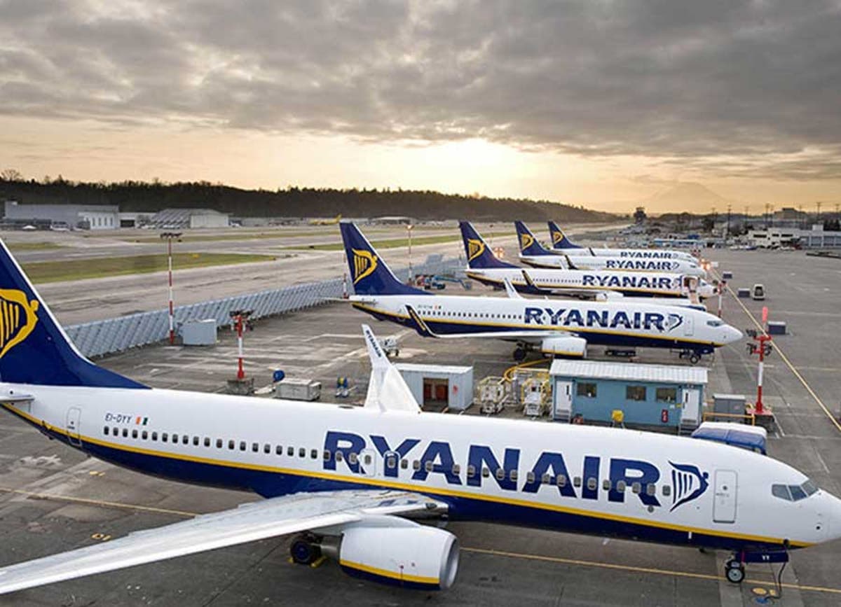 إيطاليا: بسبب رحلات ملغاة.. التحقيق مع 4 شركات طيران منخفض التكلفة