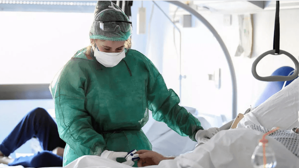 لندن تأمل في التوصل إلى لقاح ضد كورونا المستجدّ مطلع العام المقبل 