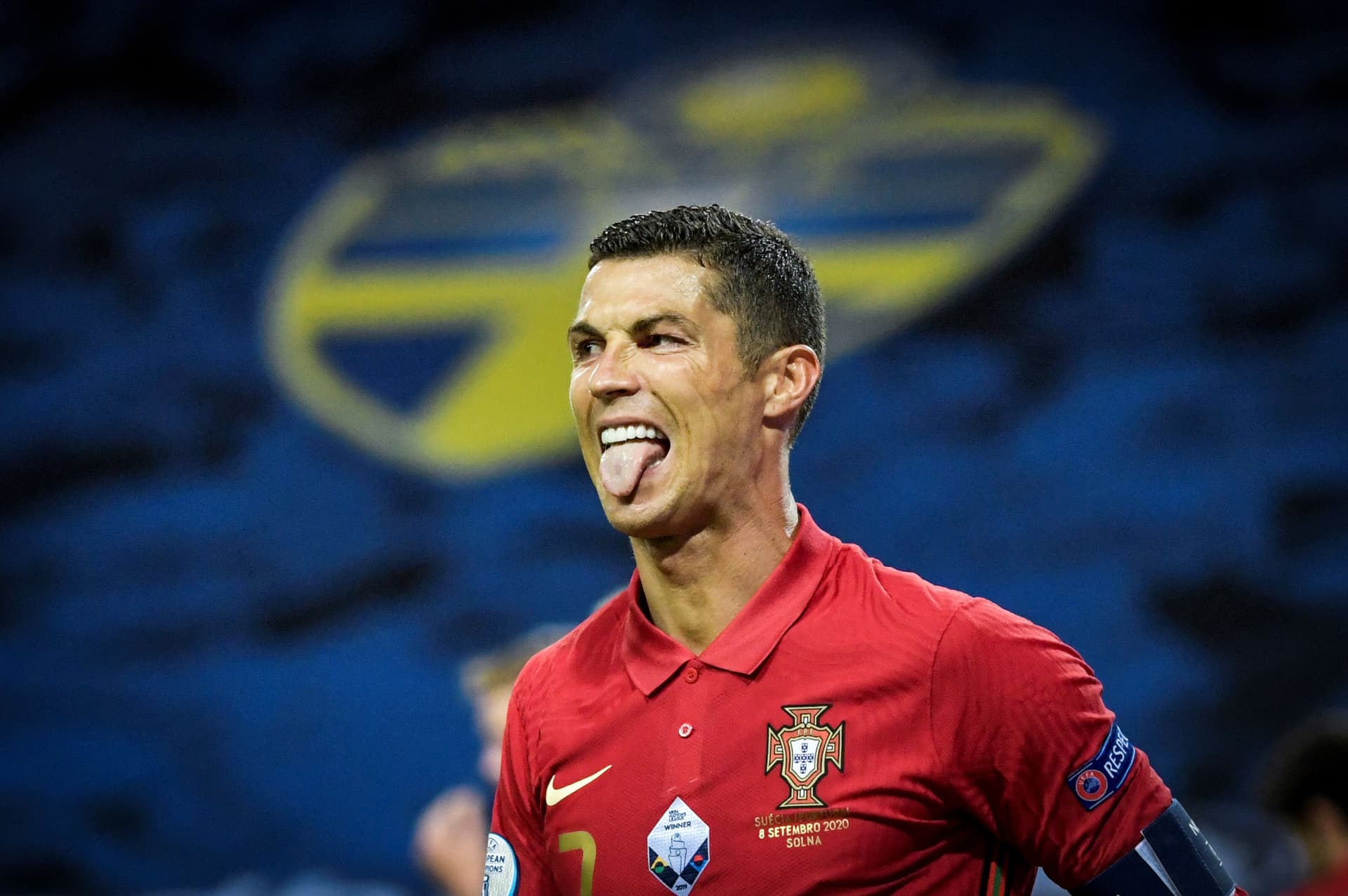 الأسطورة رونالدو .. يضع رقم دائي القياسي نصب عينيه
