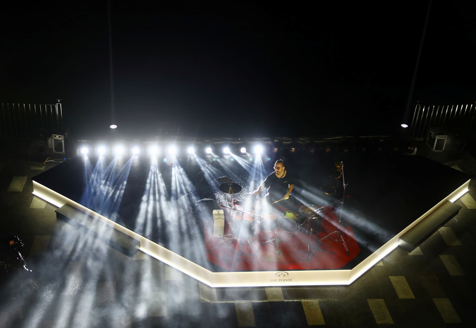 دبي.. افتتاح أكبر نافورة بالعالم 