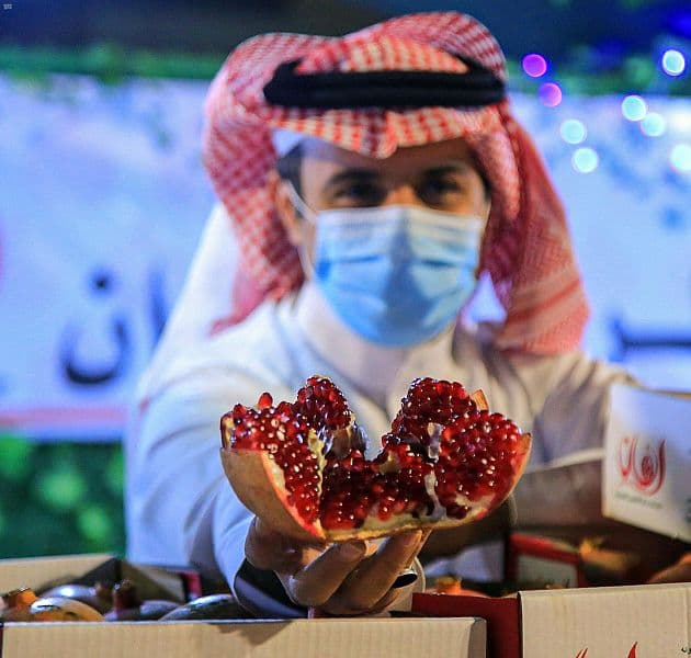 بمبيعات تخطت الـ 4 ملايين ريال .. مهرجان رمان القصيم يختتم فعالياته
