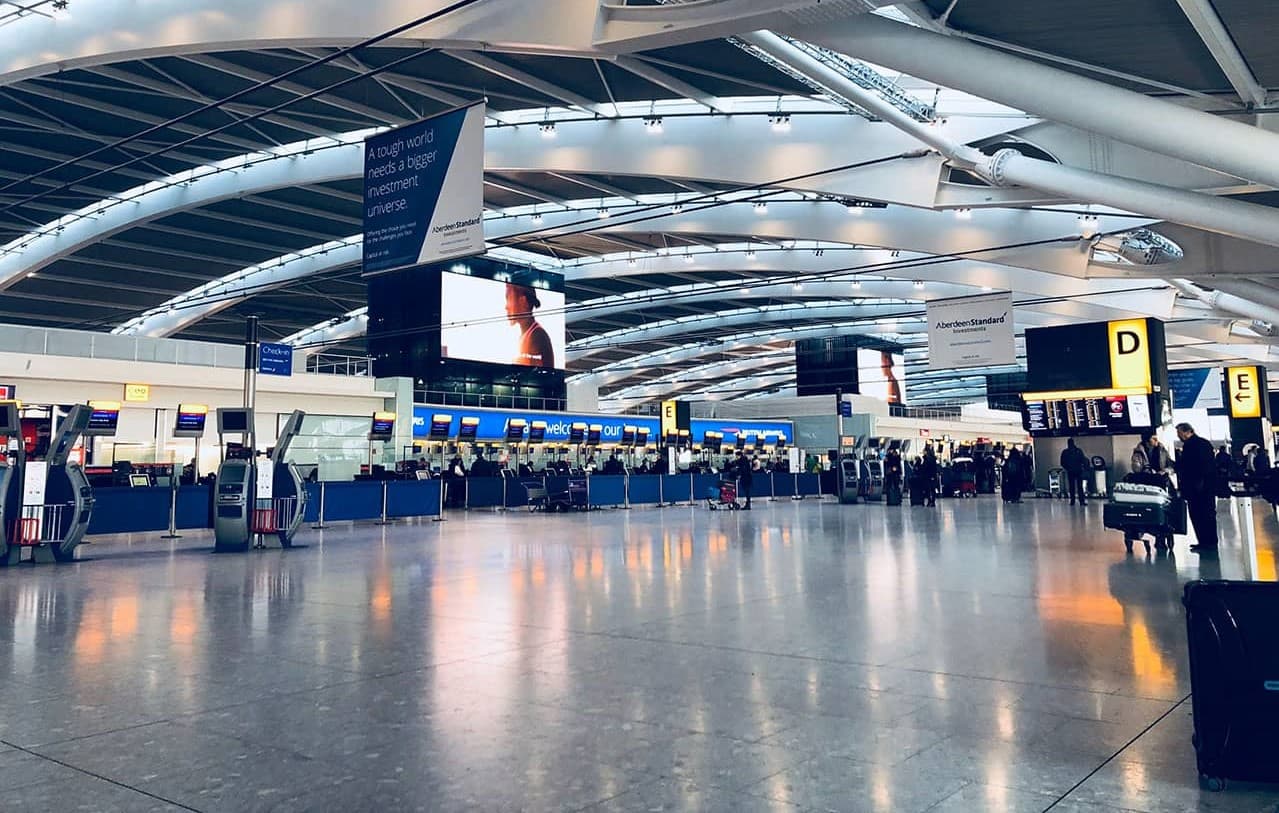 بسبب الحجر .. مطار لندن يفقد مركزه الأول في أوروبا لمصلحة مطار باريس