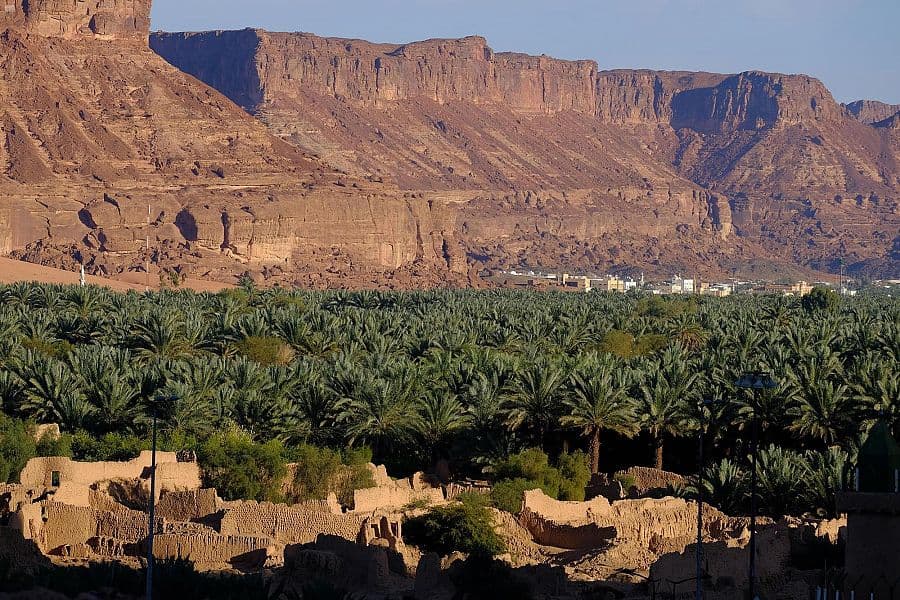 العلا تفتح المواقع التراثية للسياح بحزمة واسعة من الأنشطة