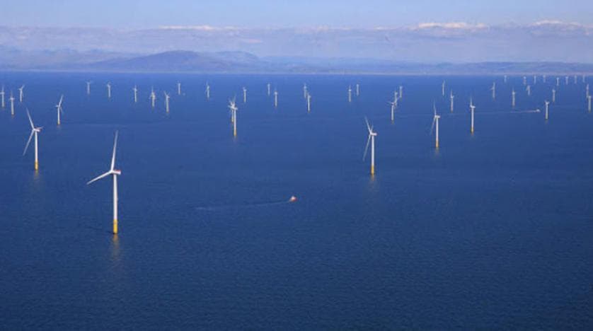 جونسون: طاقة الرياح البحرية ستزود عم جميع منازل بريطانيا بالطاقة بحلول 2030 
