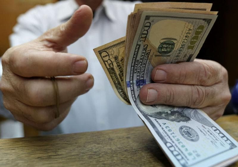 احتياطي مصر من النقد الأجنبي يرتفع إلى 38.42 مليار دولار في سبتمبر
