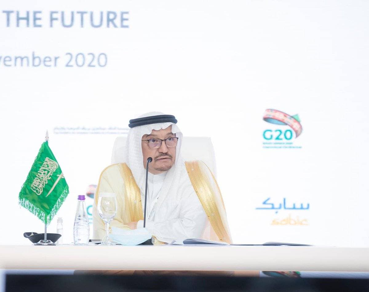 د. آل الشيخ خلال مشاركته في المؤتمر العالمي الأول للموهبة والإبداع.