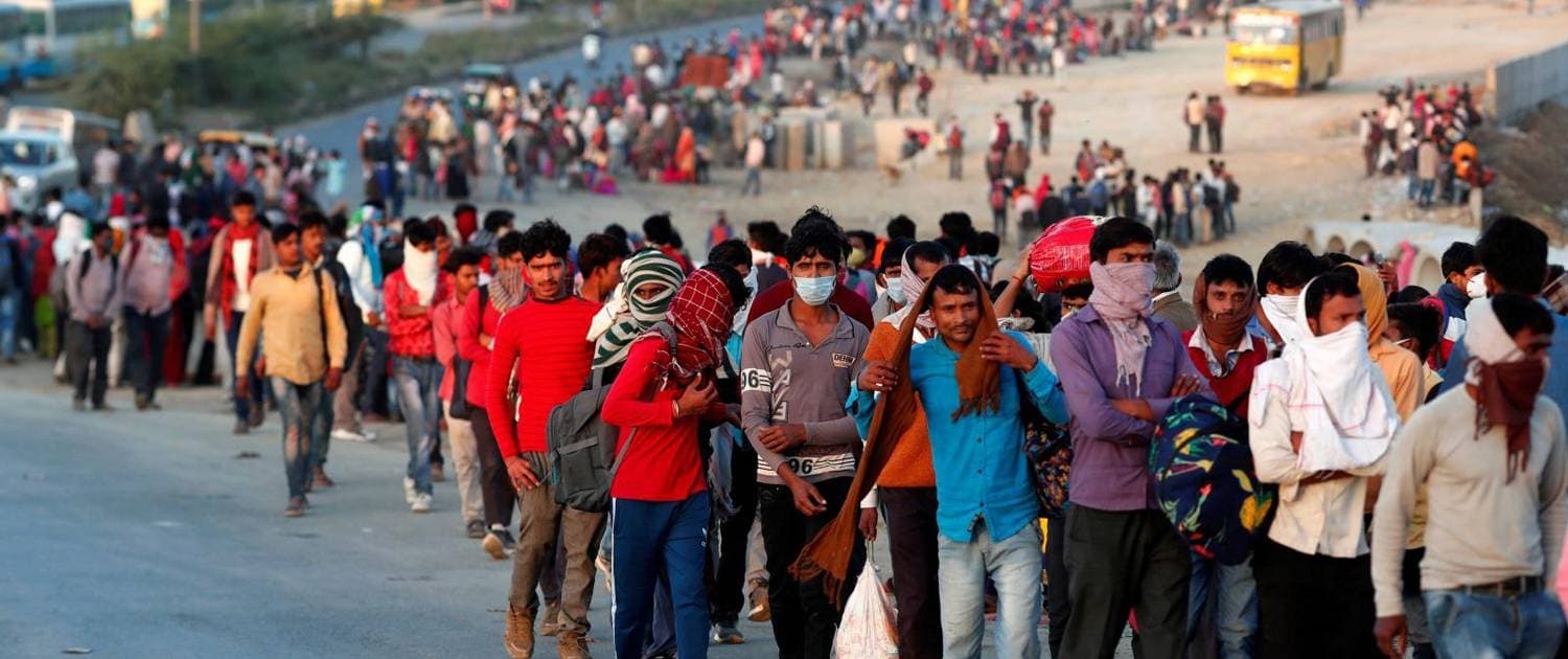  الفيروس، انتقل بسرعة عبر الحدود، وعطل الشرايين الرئيسية للاقتصاد العالمي.