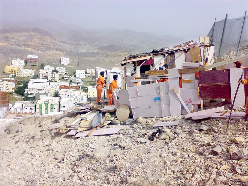 اعتماد خطة متكاملة لمعالجة الأحياء العشوائية