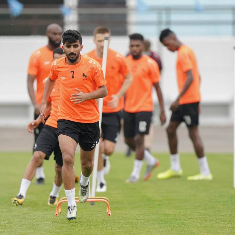 محمد الكويكبي خلال الحصة التدريبية أمس.

مركز الاتفاق الإعلامي
