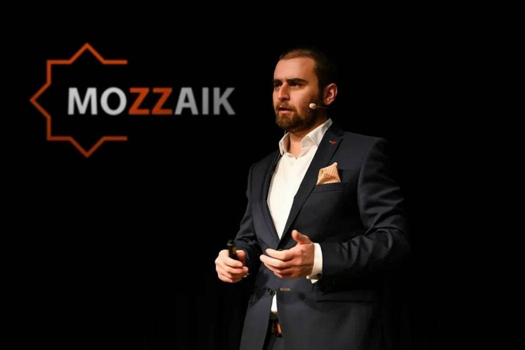 ريبال ديب يتحدث عن "موزاييك"، سوقه للأطعمة الشرق أوسطية عبر الإنترنت.