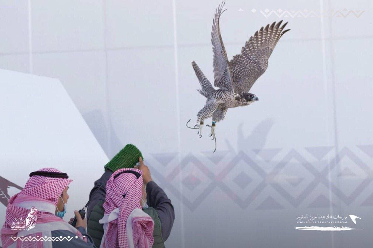 الصين تخوض معركة للدفاع عن نموها الاقتصادي بخفض الضرائب وزيادة الإقراض