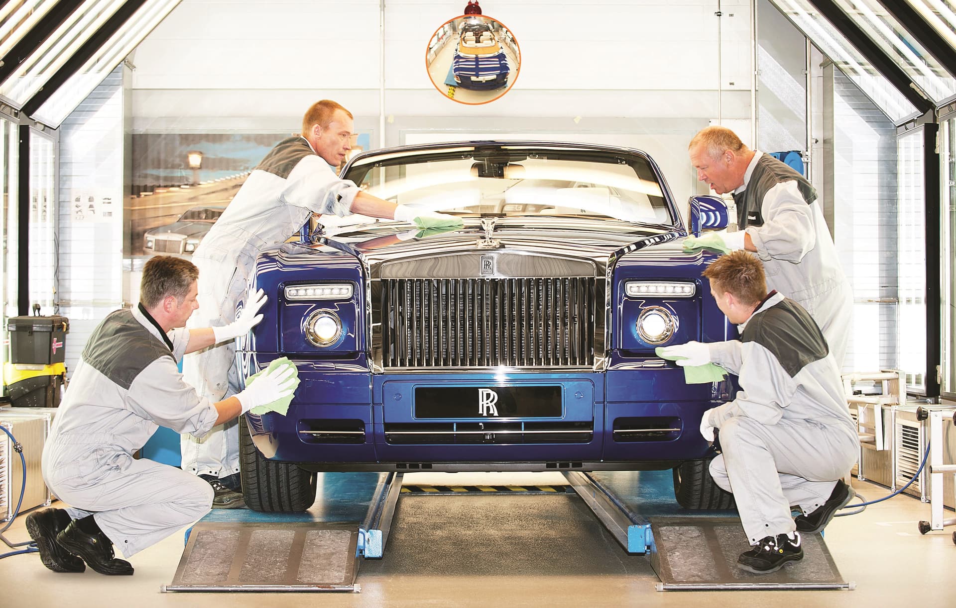 للمرة الثانية منذ مطلع الثمانينيات .. بريطانيا تنتج أقل من مليون سيارة في عام