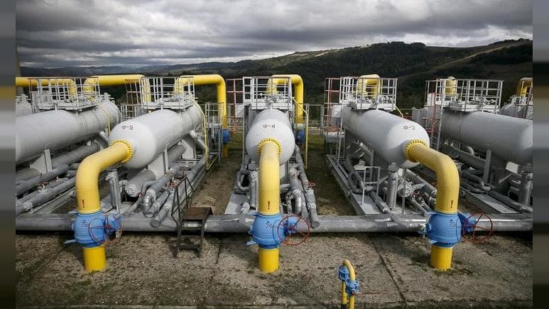 تدفقات الغاز الروسي المنقولة عبر أوكرانيا تهبط 38% في الفترة من يناير إلى نوفمبر 