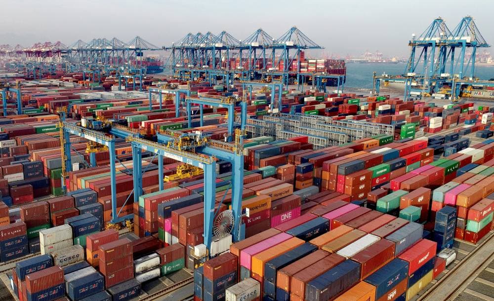 فائض الصين مع دول العالم بلغ 75.41 مليار دولار في نوفمبر. "إ.ب.أ"