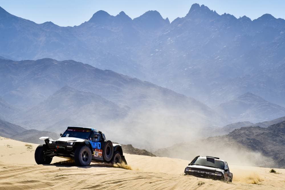 القويز قارئ الملك عبدالعزيز .. أول "مطوع" يزور أمريكا