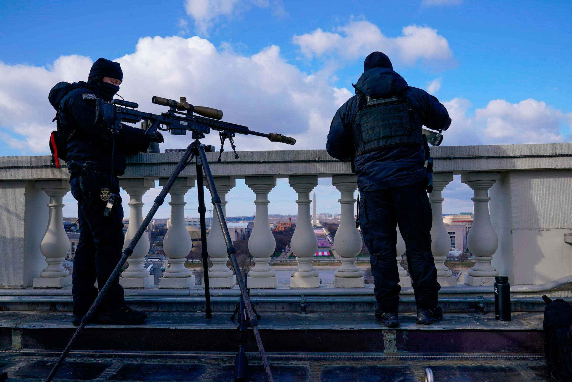 بايدن يصل إلى مبنى الكونجرس لأداء القسم كرئيس للولايات المتحدة