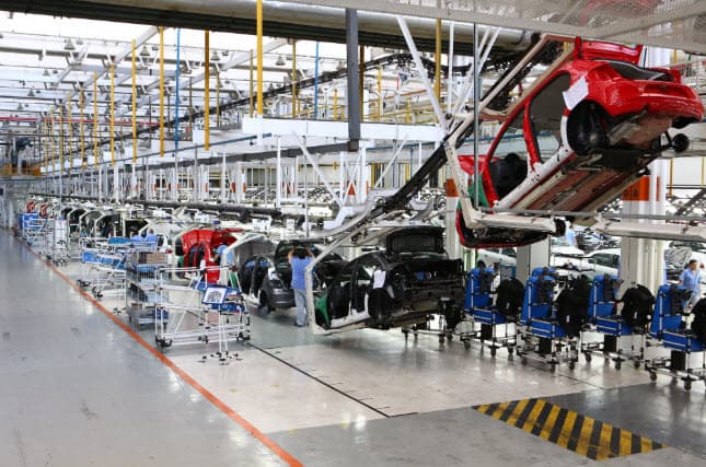 نمو نشاط المصانع في البرازيل في يناير يسجل أدنى مستوى منذ يونيو