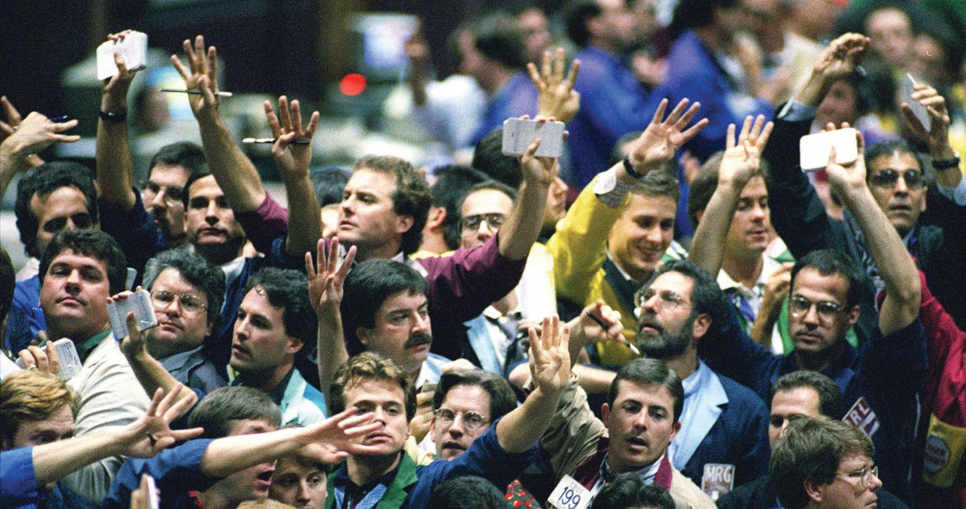 كوفيد - 19 يفرض تحولا إلكترونيا في أسواق السندات