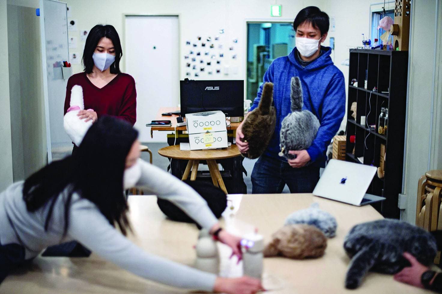 روبوتات "لوفوت" ازدادت مبيعاتها بمقدار 11 ضعفا منذ انتشار فيروس كورونا في اليابان. "الفرنسية"