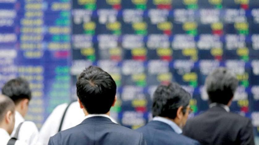 الأسواق الناشئة تتلقى تدفقات 31.2 مليار دولار من غير المقيمين في فبراير 