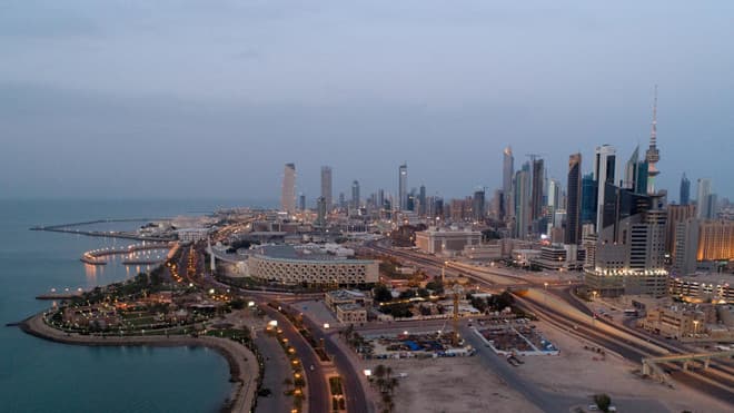 بنك أوف أمريكا : نستبعد تعرض الكويت لأزمة سيولة قبل الربع الثالث من 2021