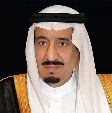 الملك وولي العهد يطمئنان على صحة عمران خان