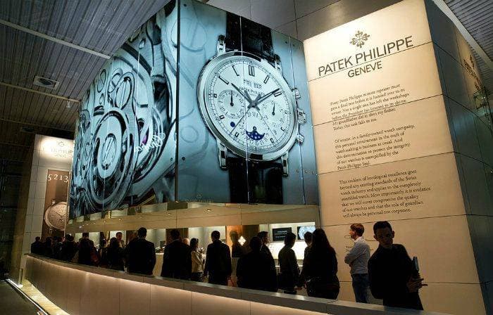  تراجعت صادرات سويسرا من الساعات بنسبة 21.8 في المائة في 2020.