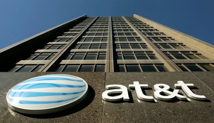 "أيه.تي أند تي" تعتزم استثمار ملياري دولار لسد الفجوة الرقمية بين مناطق أمريكا