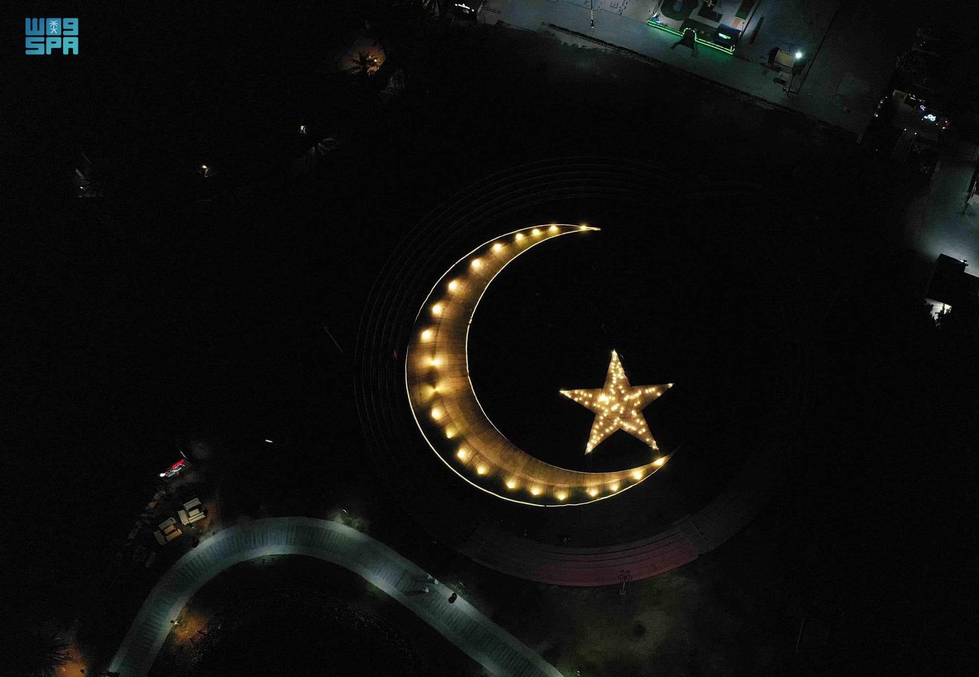 الأحساء: مدينة جواثا السياحية تستضيف أكبر هلال في الشرقية بطول 600 متر مربع