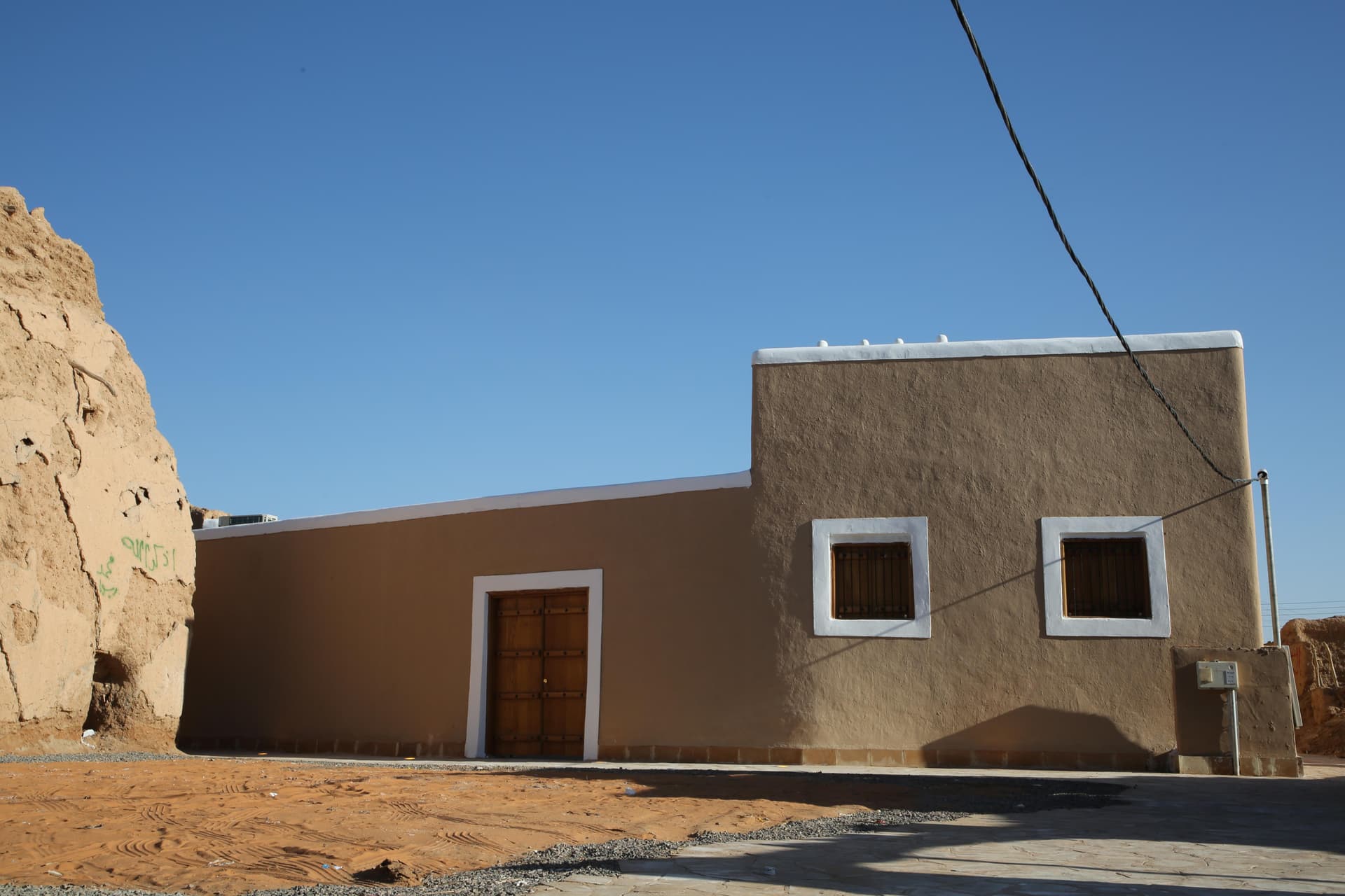 مسجد "الجلعود" في حائل يروي قصة 267 عاما مضت