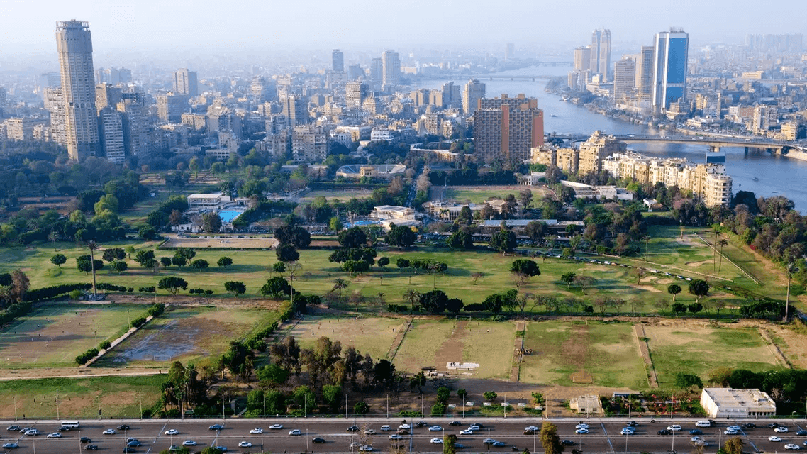 مصر تستهدف 6.6% عجزا في مشروع ميزانية 2021-2022