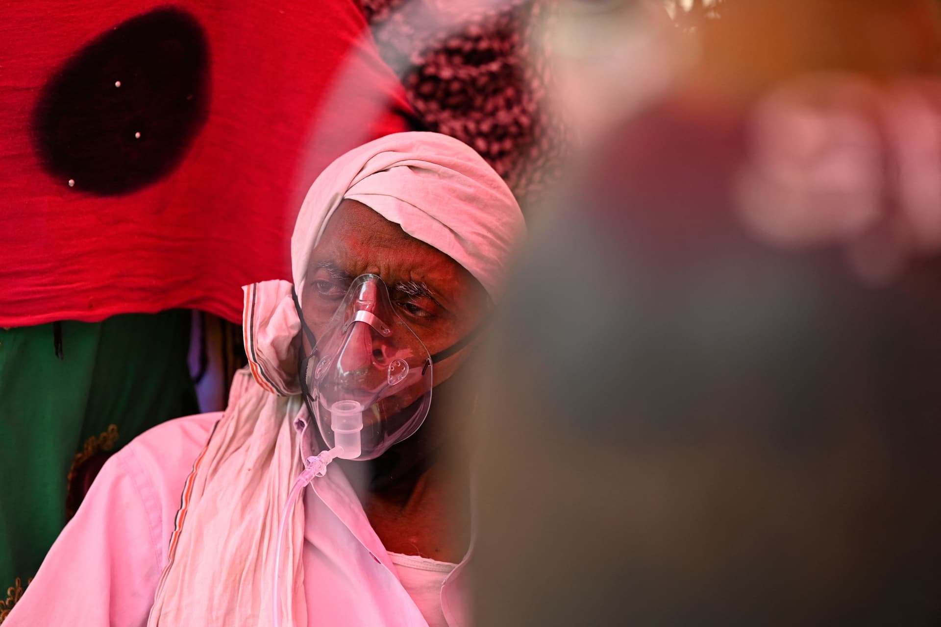 أكبر أزمة كورونا يشهدها العالم تهدد قبضة "مودي" على الهند