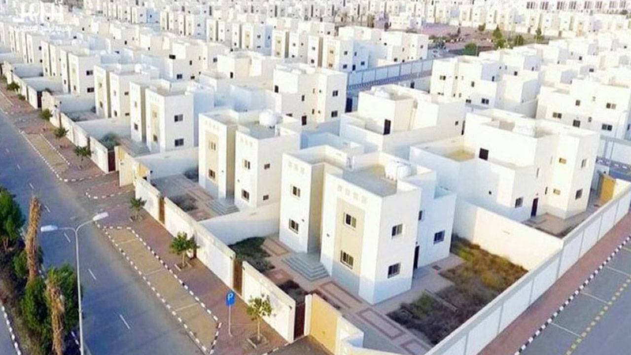 مشروع "الخميس فيو" السكني يقع على مساحة تتجاوز 646 ألف متر مربع.