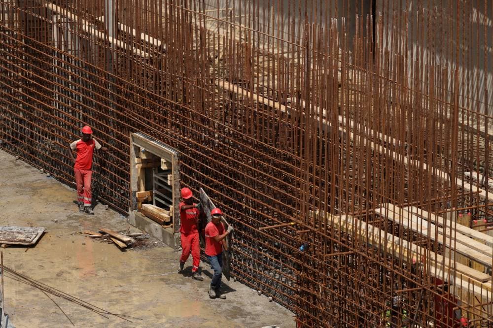 ارتفع مؤشر مديري المشتريات في قطاع البناء إلى 47.5 في مارس.