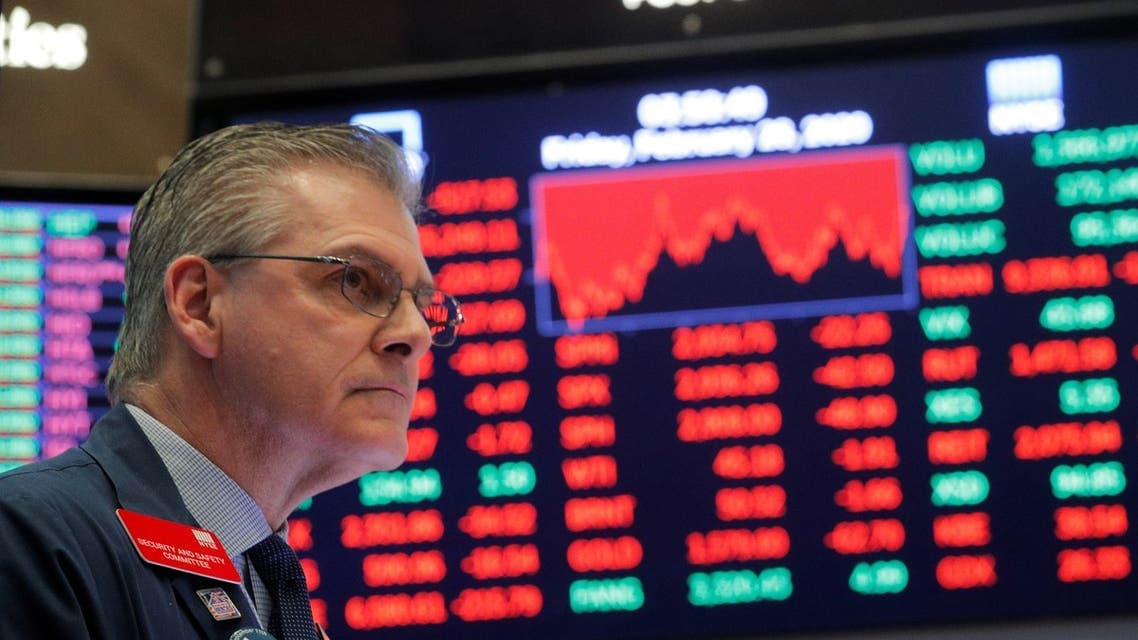 وول ستريت تغلق على انخفاض حاد مع احتدام مخاوف التضخم.. داو جونز ينخفض 682 نقطة