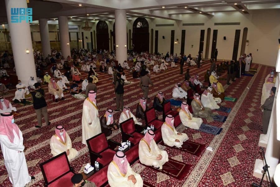 صلاة عيد الفطر المبارك في مناطق المملكة