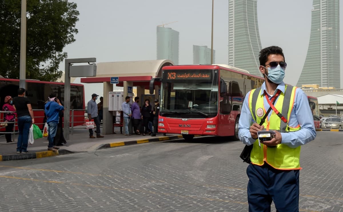 البحرين : إلغاء فحص كورونا على مواطني دول الخليج المطعمين 