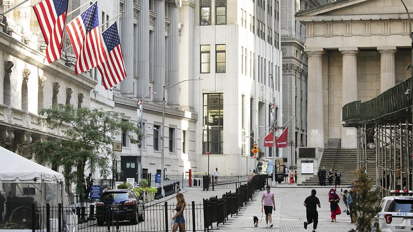 132 مليار دولار عجز الميزانية الأمريكية في مايو