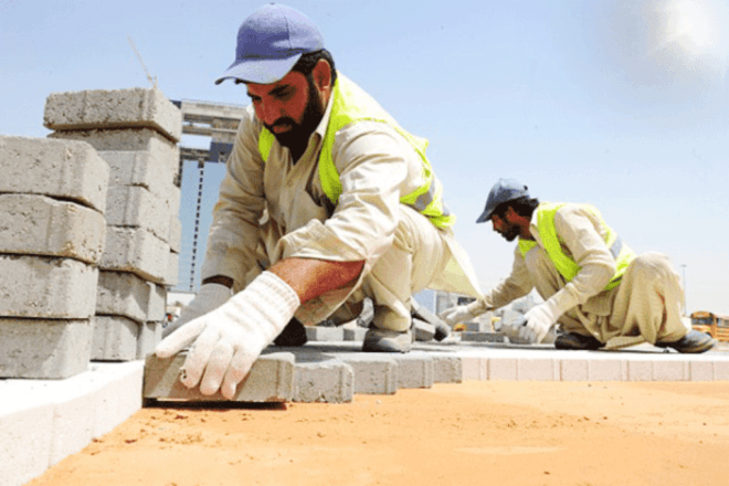 بدء تطبيق قرار منع العمل تحت أشعة الشمس الثلاثاء القادم